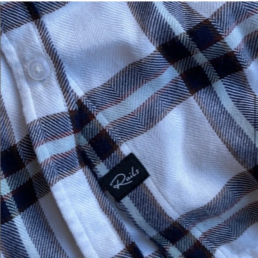 Rails Britt Short Sleeve Button Down Plaid Top Size XS - Picture 6 of 9